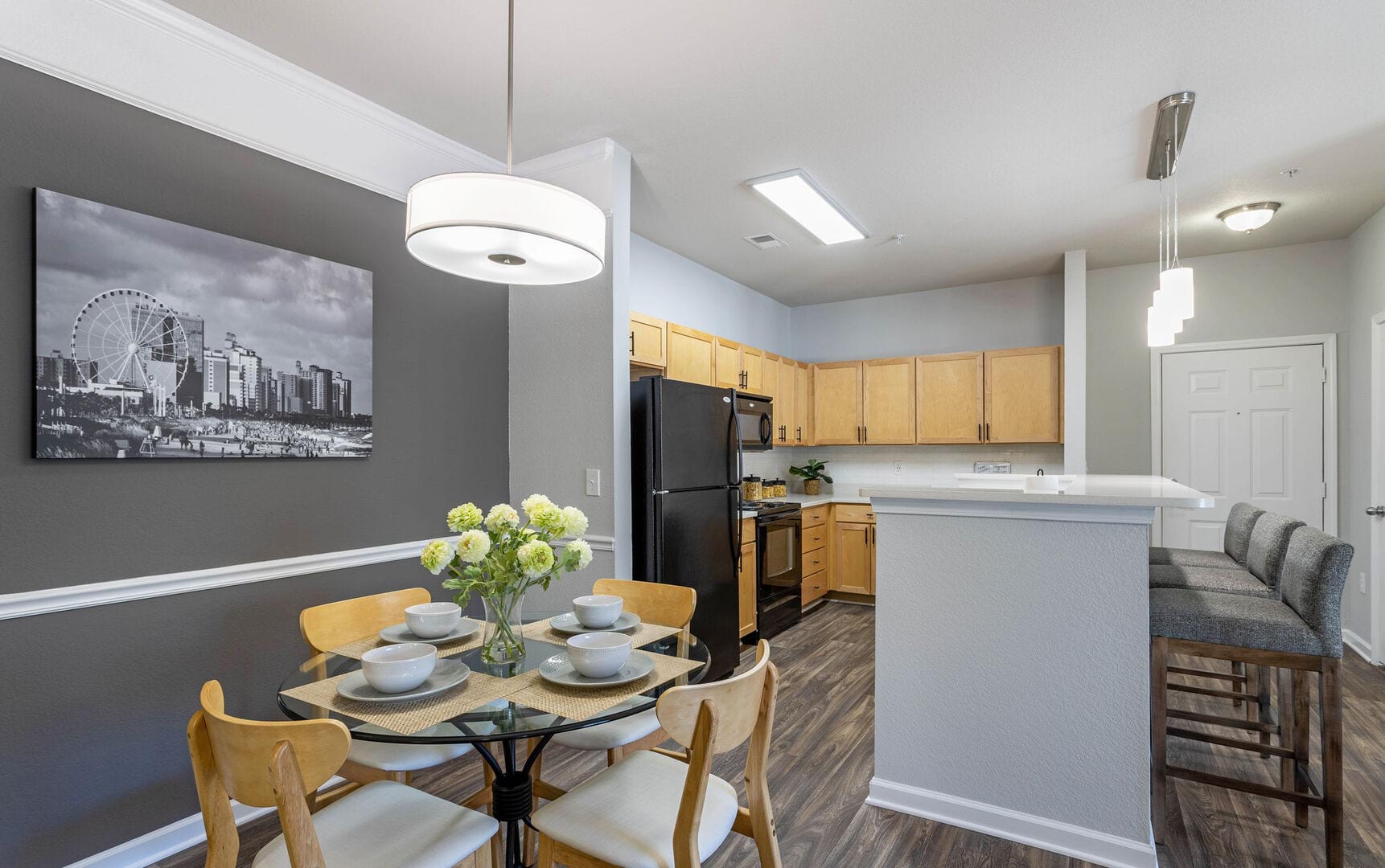 Breakers Point Apartments – photo 1 of 26