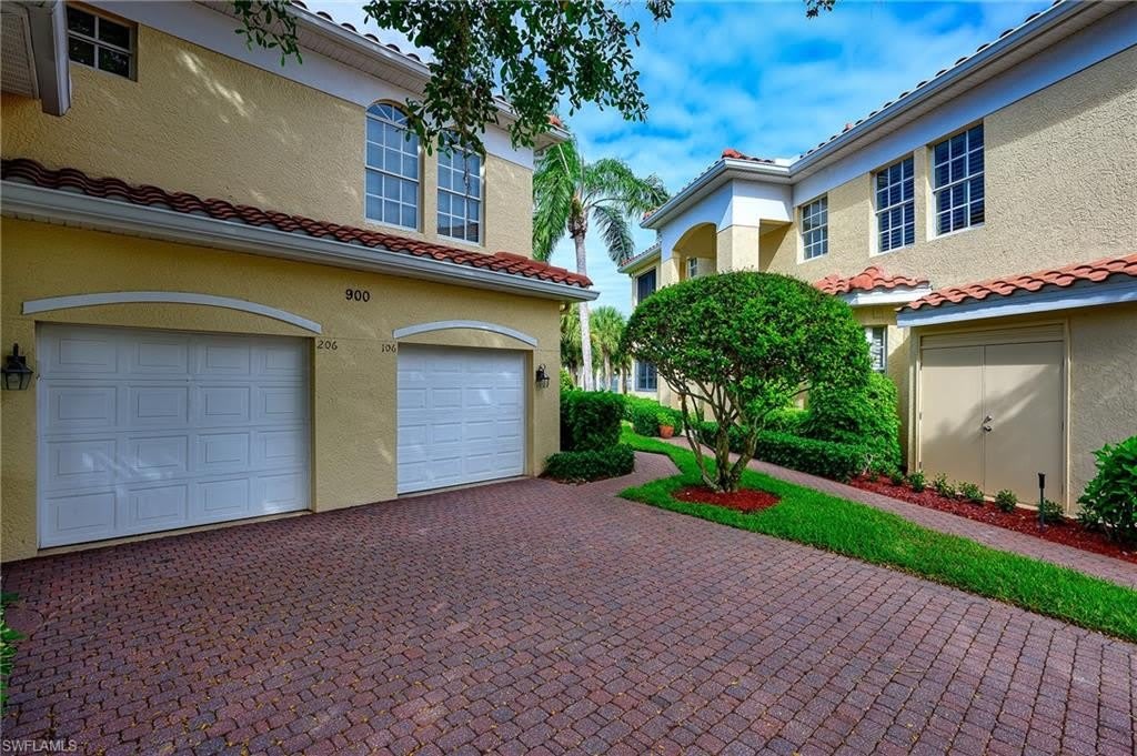 900 L Ambiance Cir – photo 1 of 42