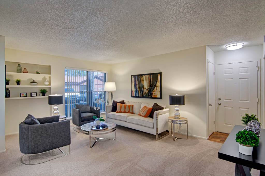 Motif Apartment Homes – photo 1