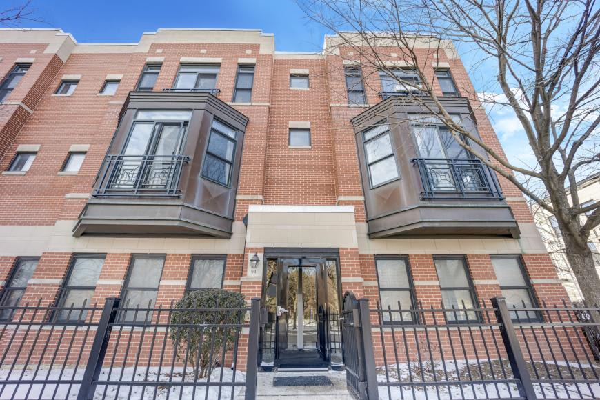 947 West 14Th Pl – photo 1