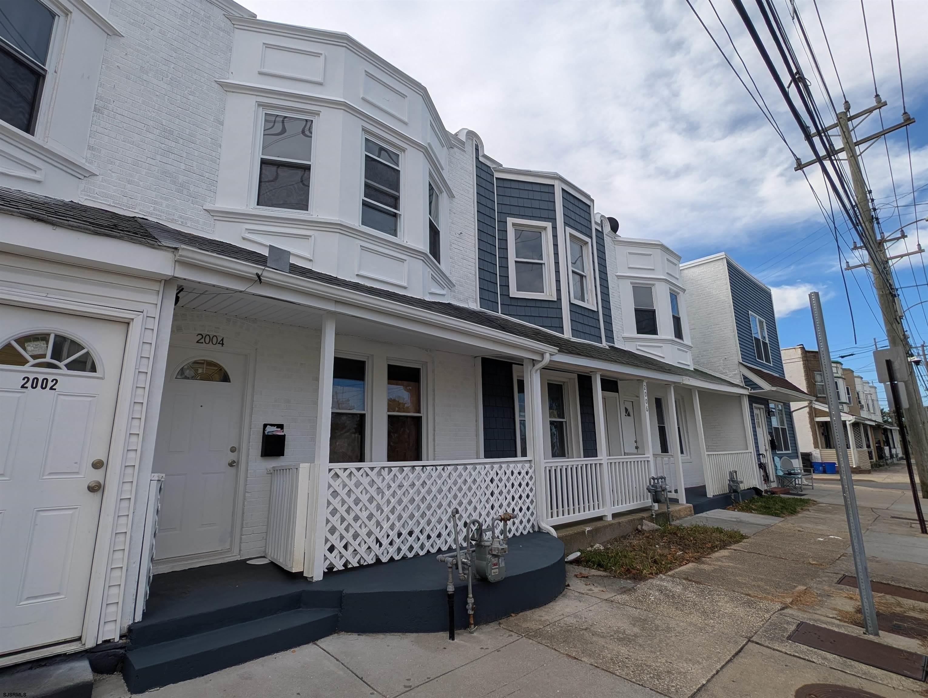 2004 Mckinley Ave – photo 1