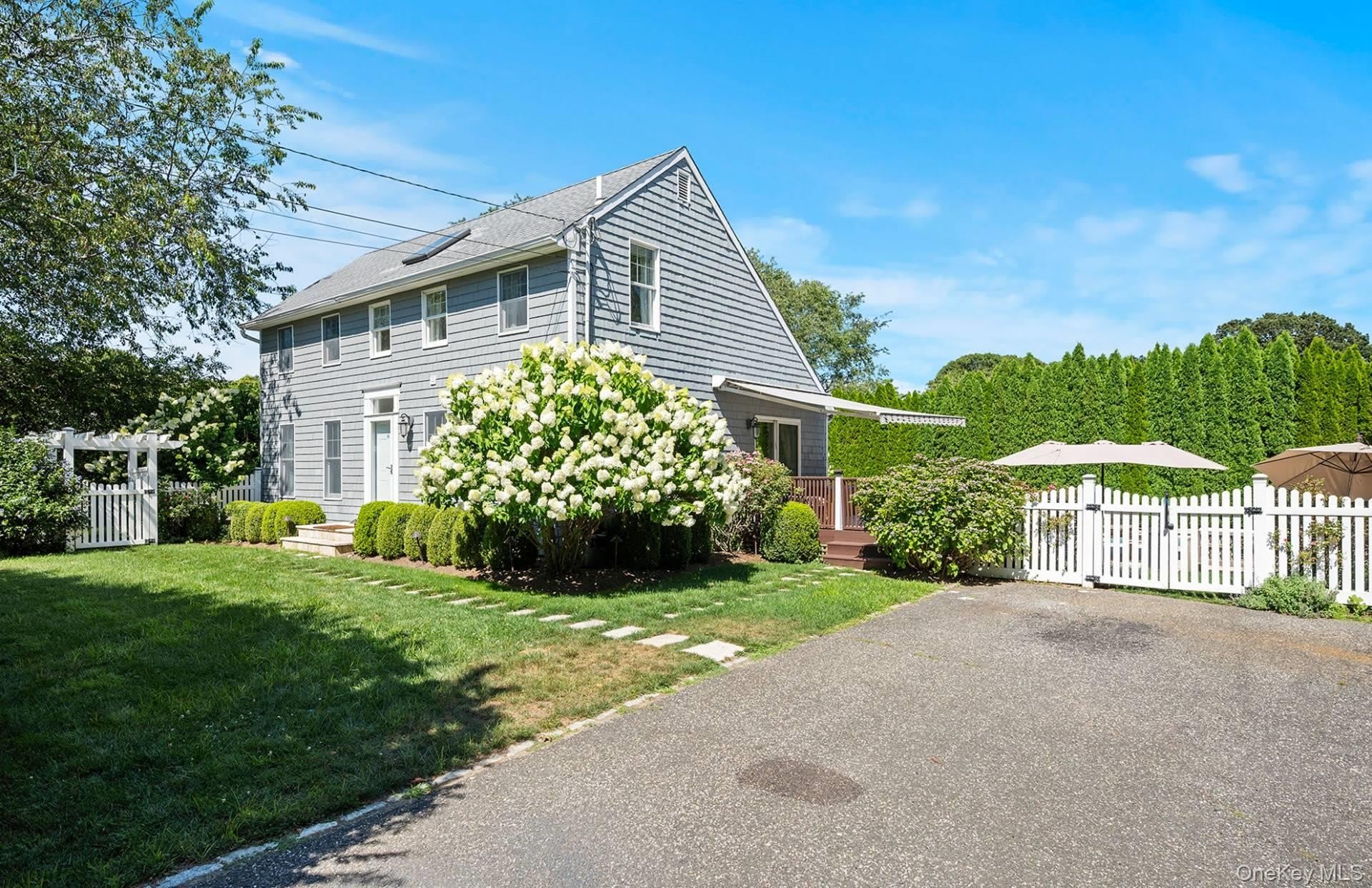 28 Windermere Drive – photo 1 of 21