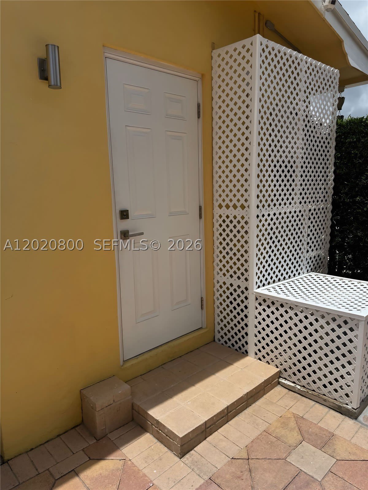 8605 Sw 106Th St – photo 1 of 202