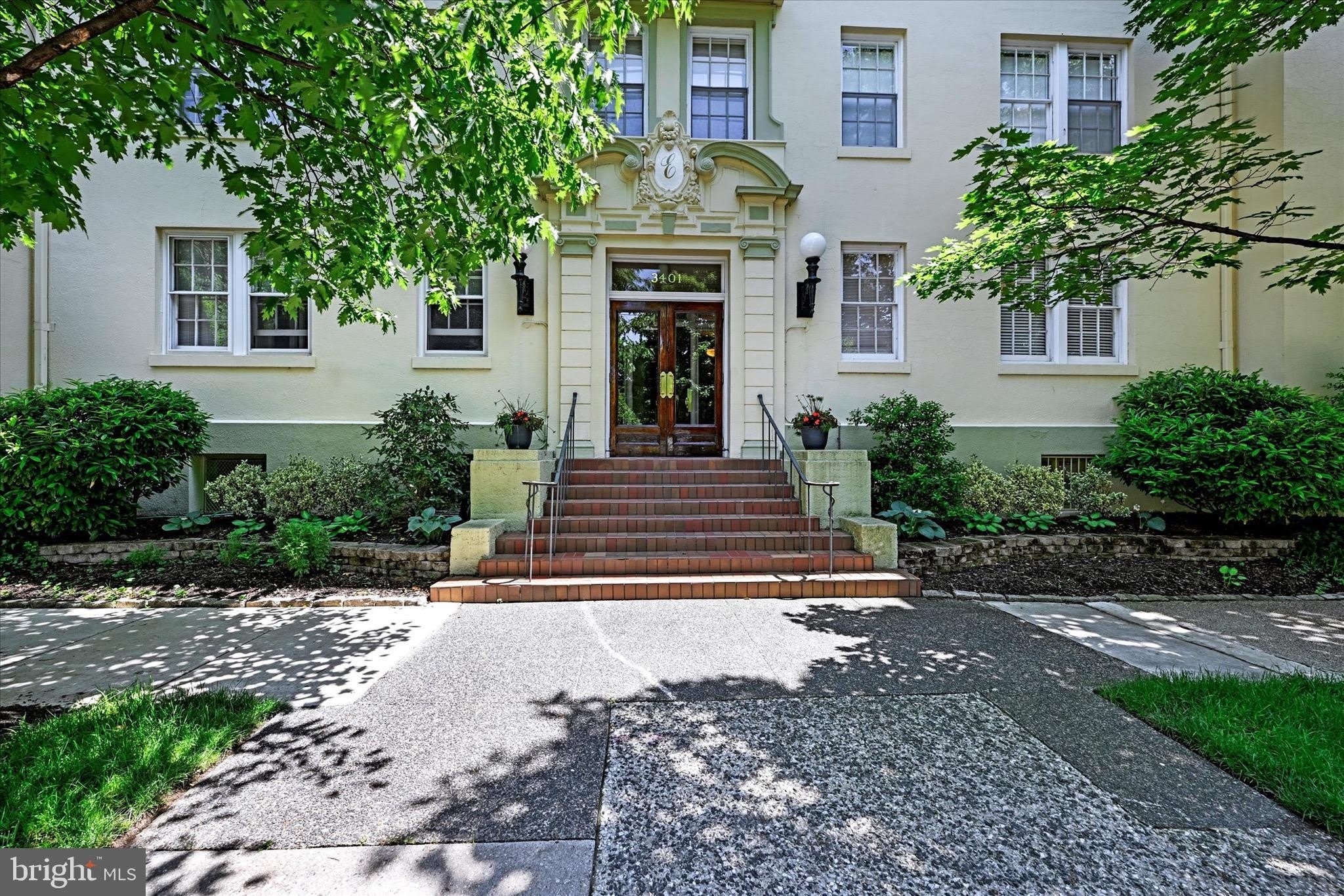3401 GREENWAY – photo 1