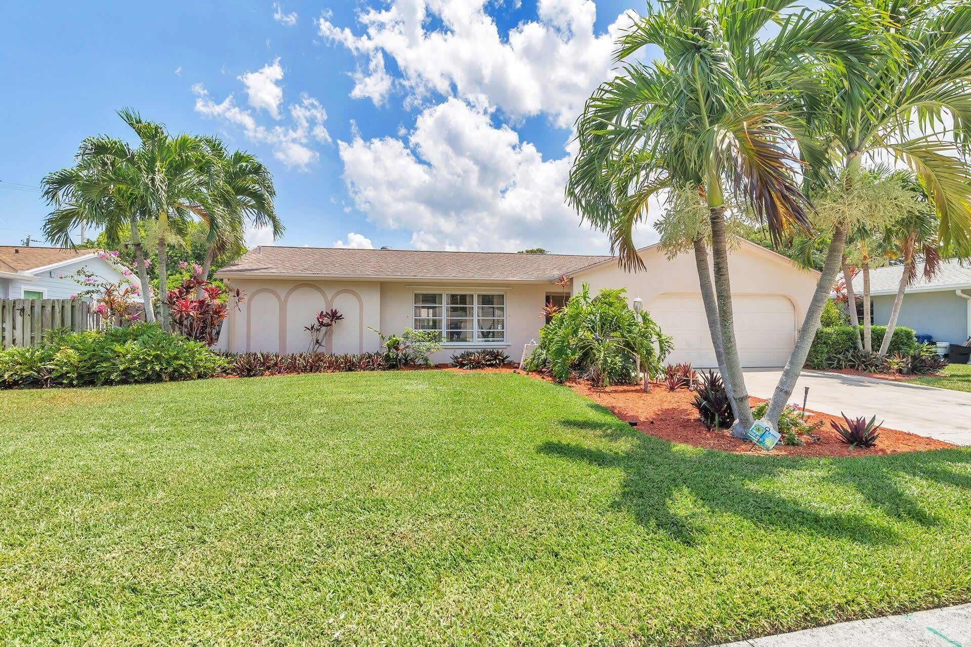 502 OAK Terrace – photo 1