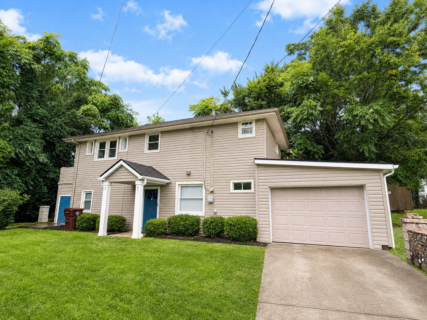 Beautifully Renovated 3BR/2BA Home – photo 1 of 8