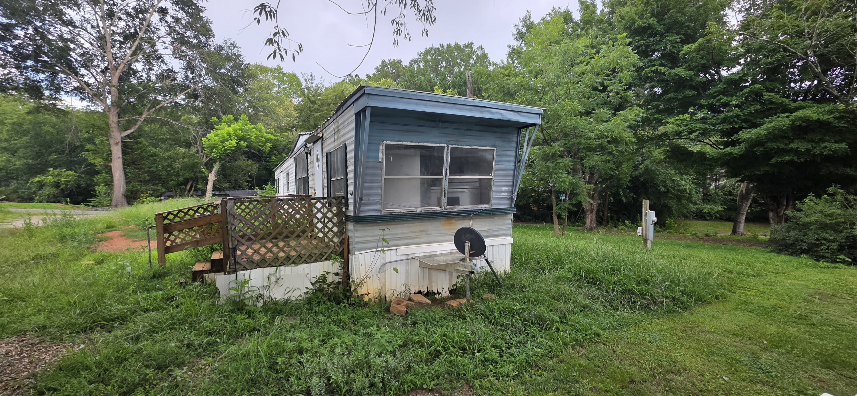 522 17Th Street Southwest – photo 1 of 188