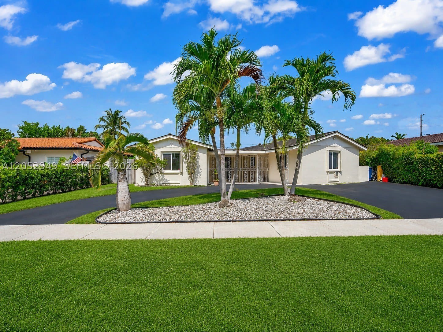 1430 SW 102nd Ct – photo 1 of 32