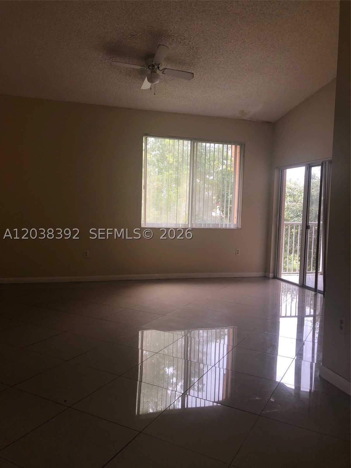 6992 Sw 39Th St – photo 1