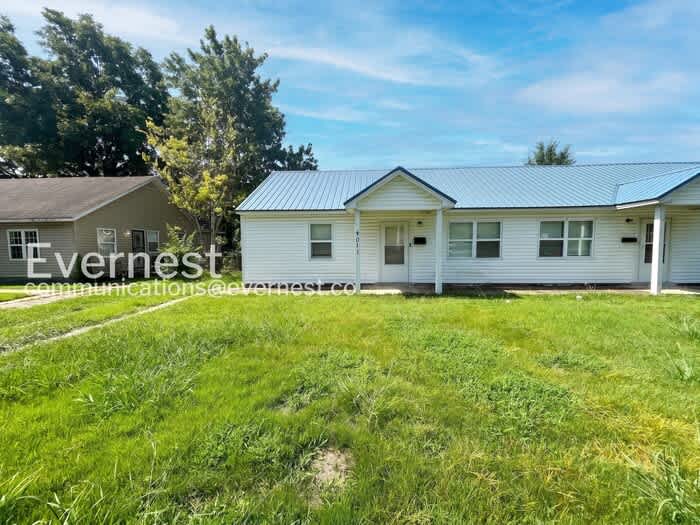4911 Buford Avenue – photo 1 of 21