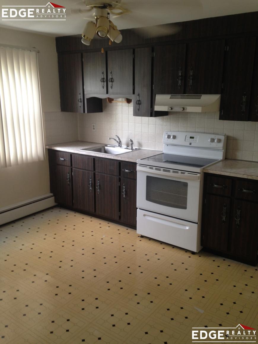 37 Lincoln Rd. – photo 1