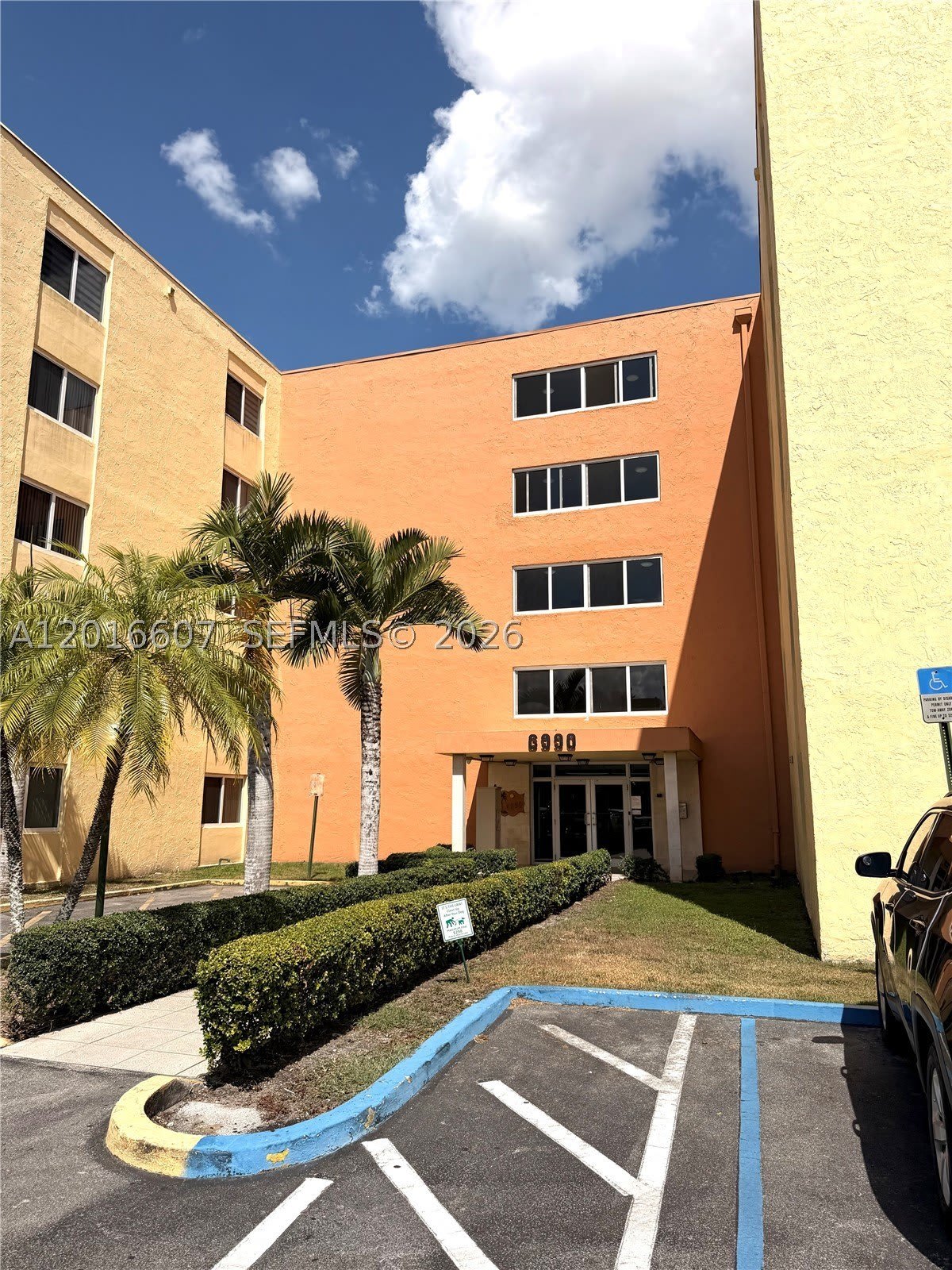 6990 NW 186th St – photo 1 of 14