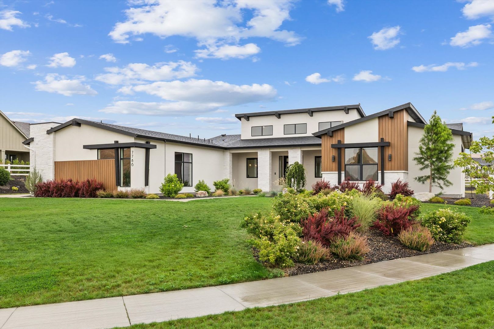 Luxury Rental – photo 1 of 61