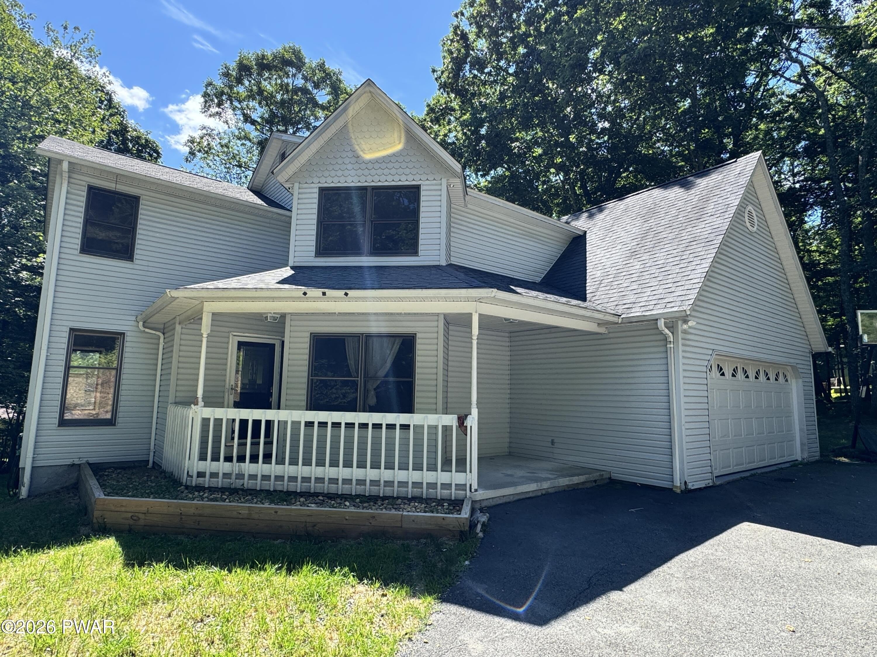 112 N Ridge Drive – photo 1 of 41