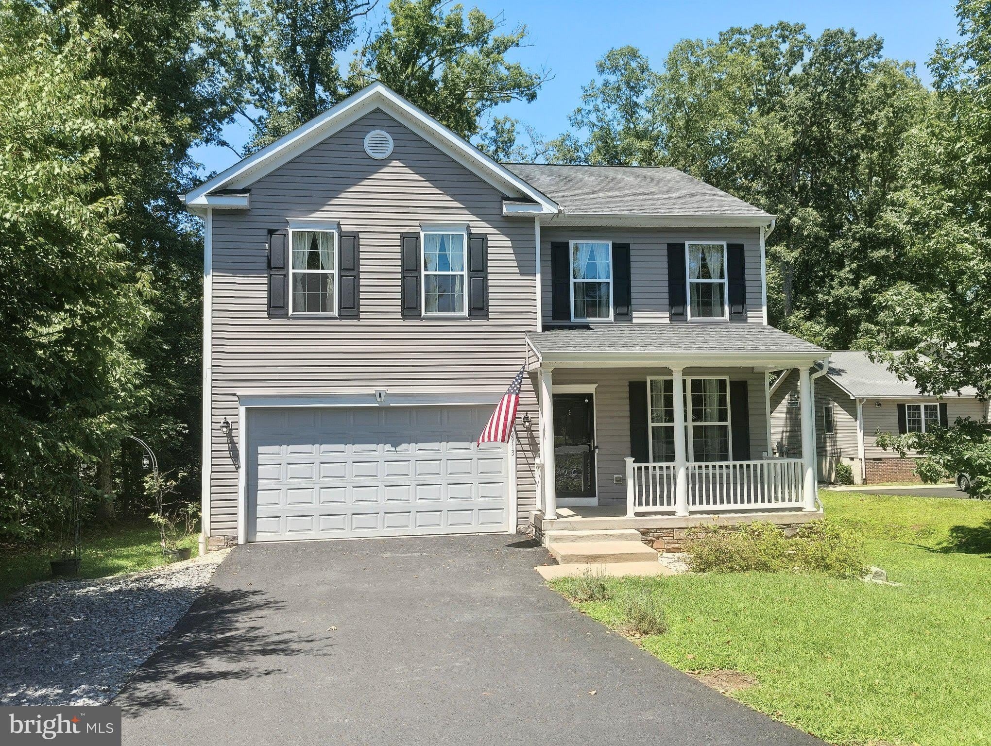 2913 LAKEVIEW Parkway – photo 1 of 41