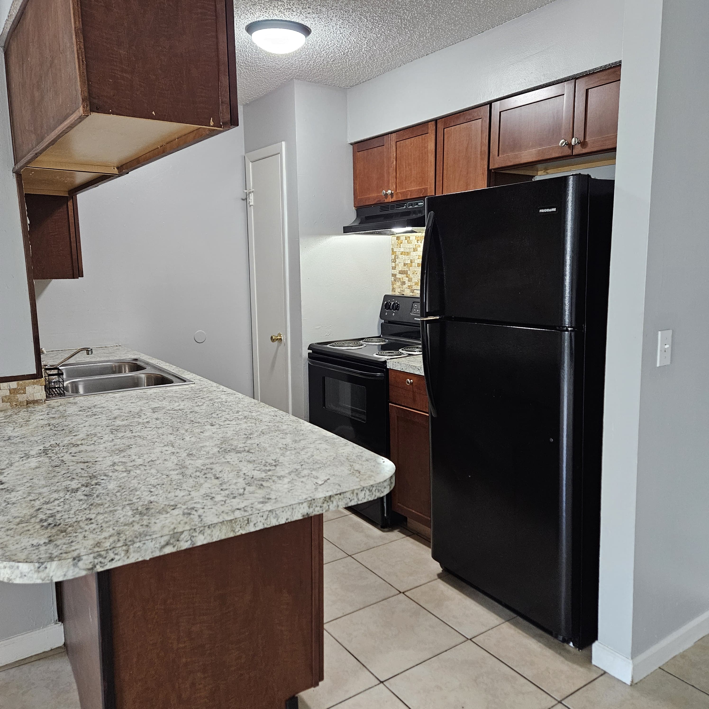 205 Berry Tree Pl
Brandon, FL 33510-4353-1 – photo 1