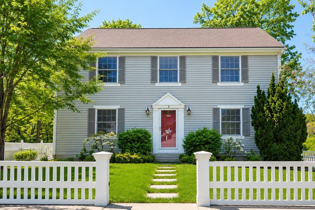 8 Baker Avenue – photo 1 of 13