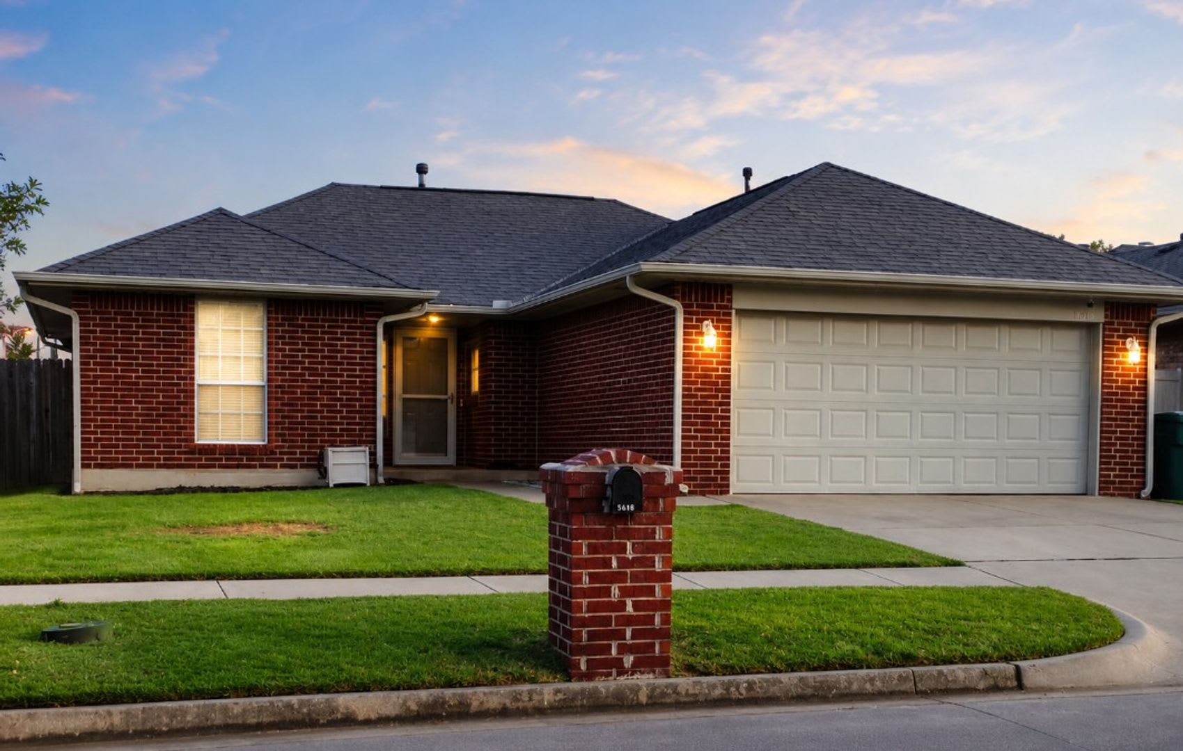Charming 3-Bedroom Home! Professional Photos Coming Soon!!! – photo 1 of 2