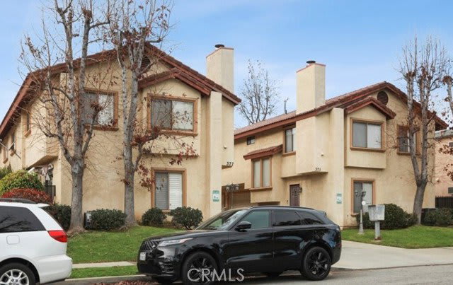 375 South Sierra Madre Boulevard – photo 1 of 9