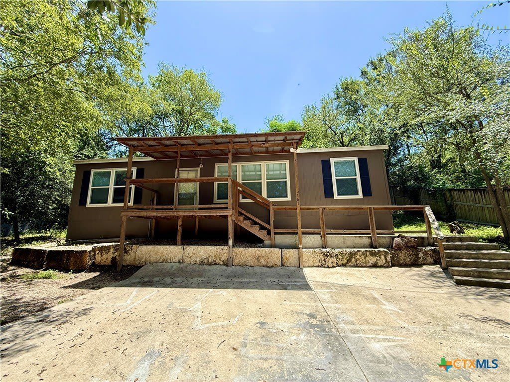 167 Deer Lane – photo 1 of 17