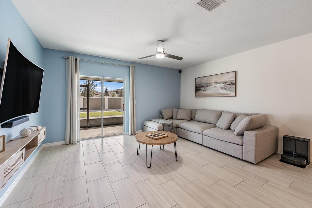 11298 Radiant Shore Loop – photo 1