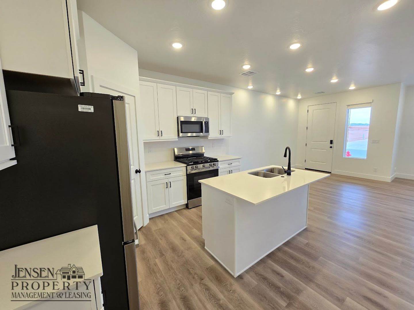 Newer Desert Color Town Home – photo 1