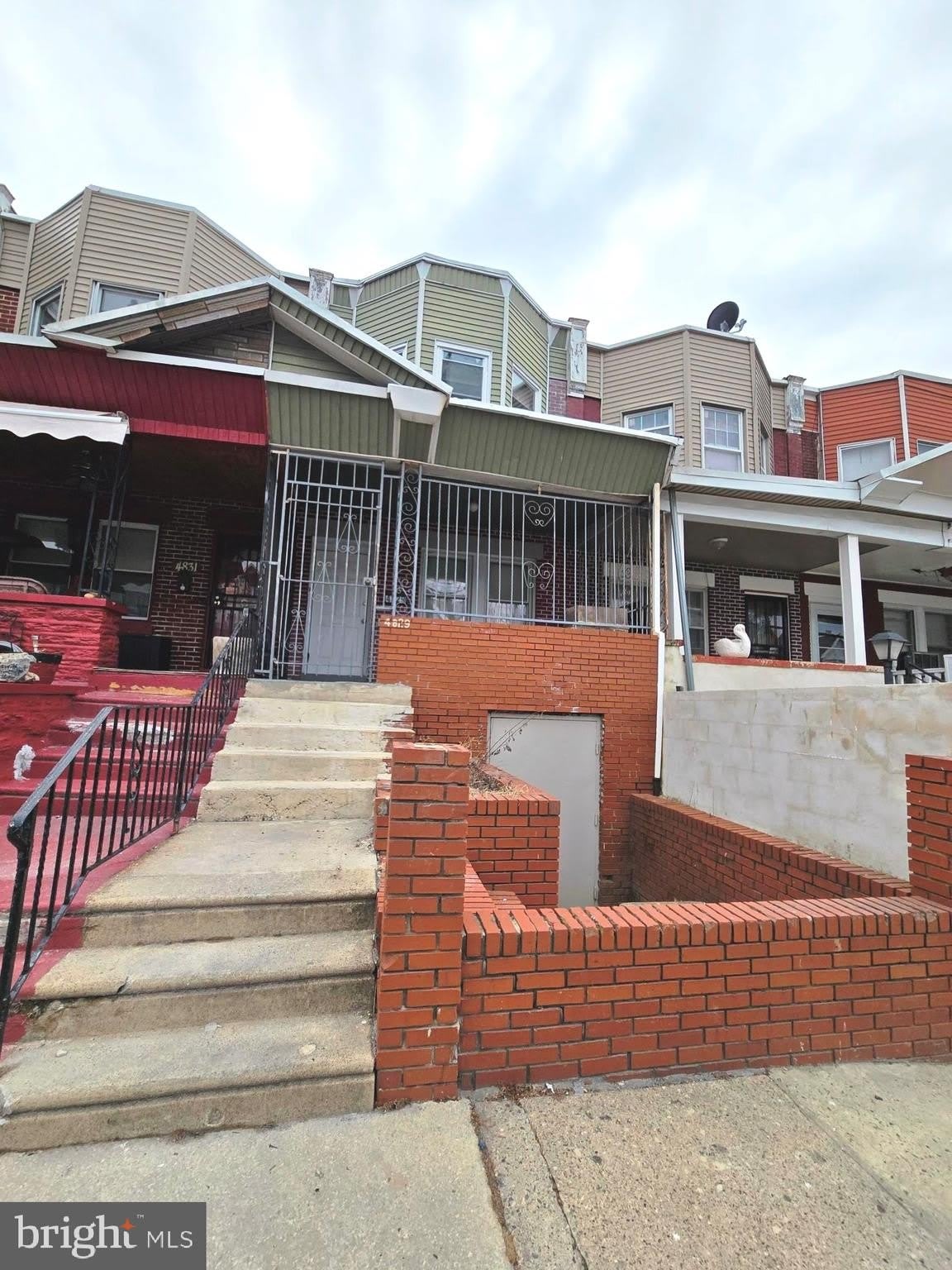 4829 N 10Th Street – photo 1