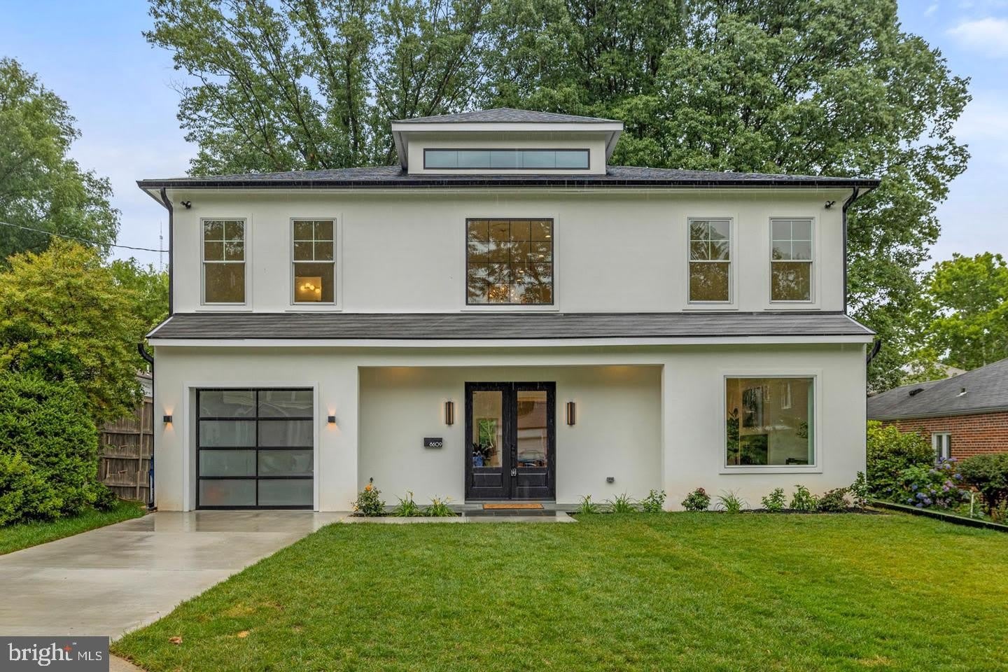 8609 Woodbrook Lane – photo 1 of 379