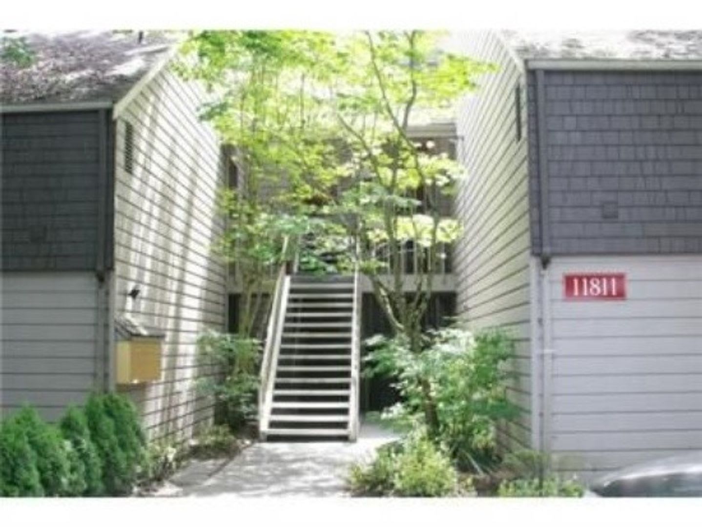 Kirkland/Juanita Condo – photo 1