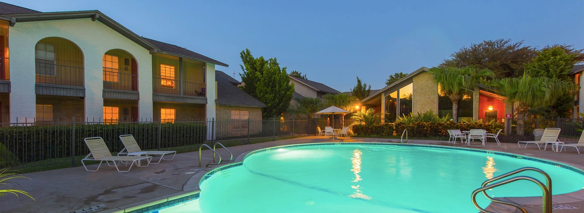 Peppertree Apartments – photo 1 of 15