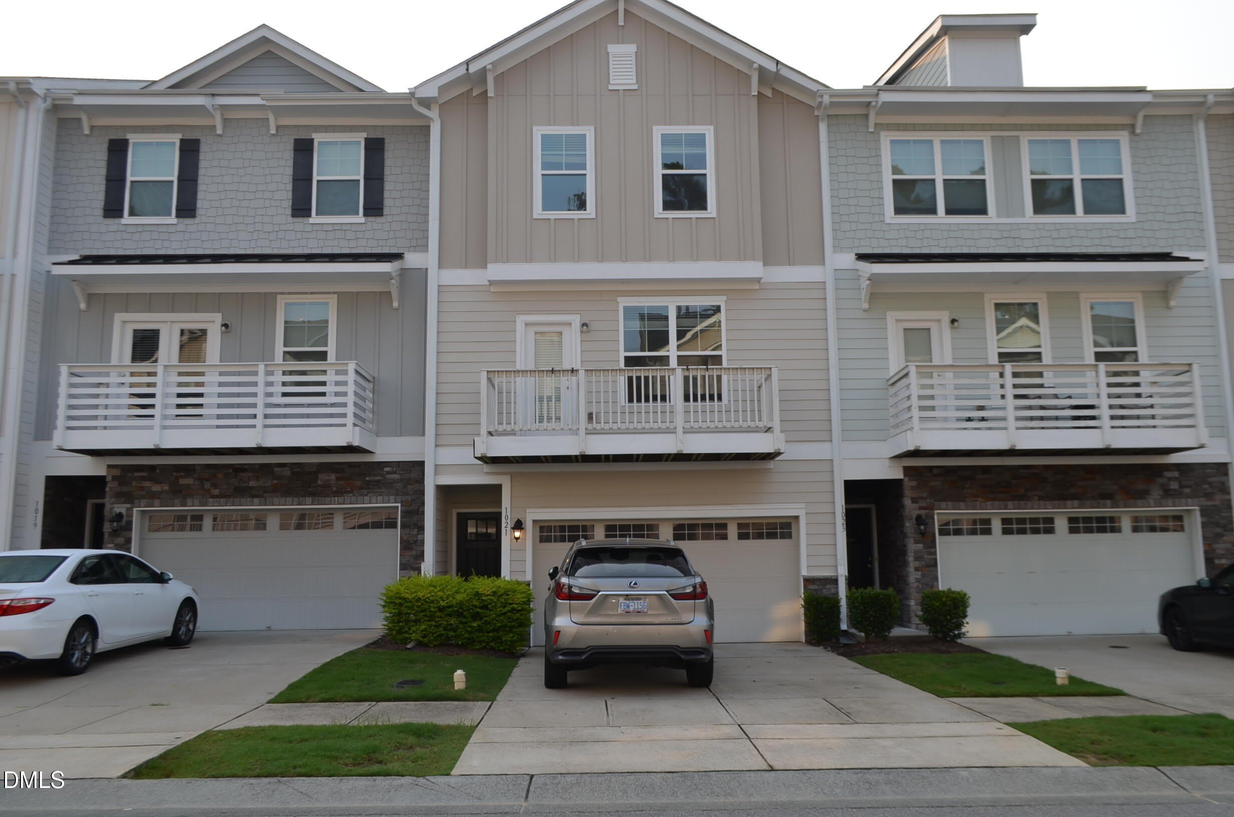 1021 Diamond Dove Lane – photo 1