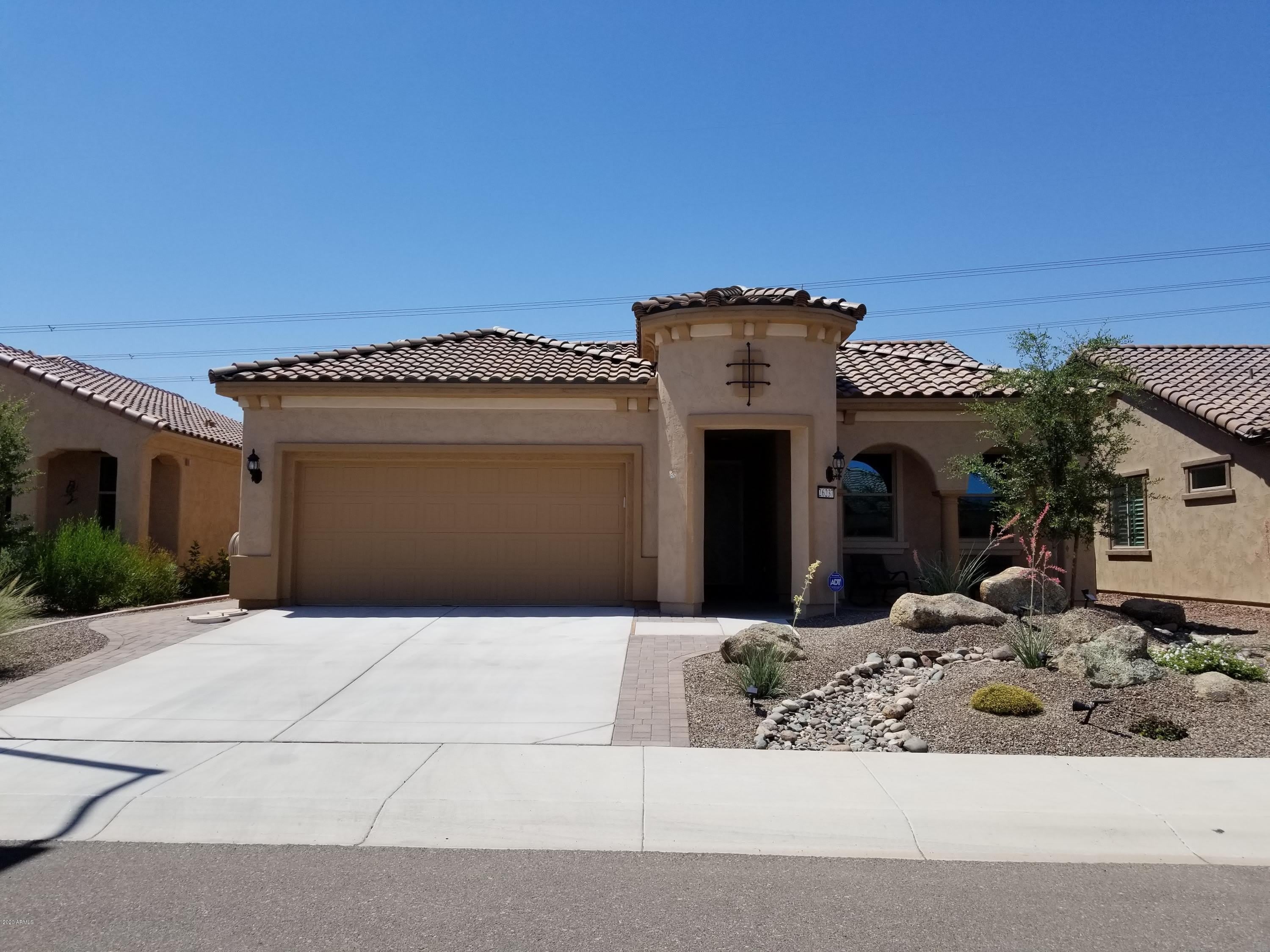26237 W MATTHEW Drive – photo 1