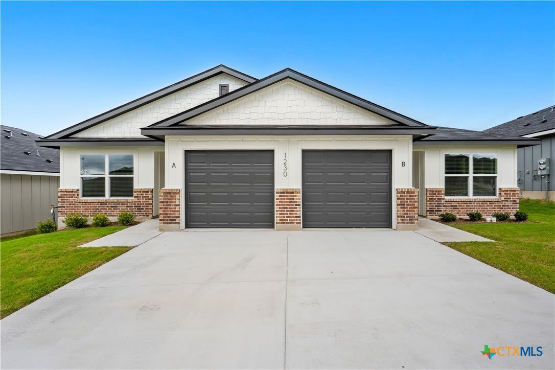 1230 Concord Drive – photo 1