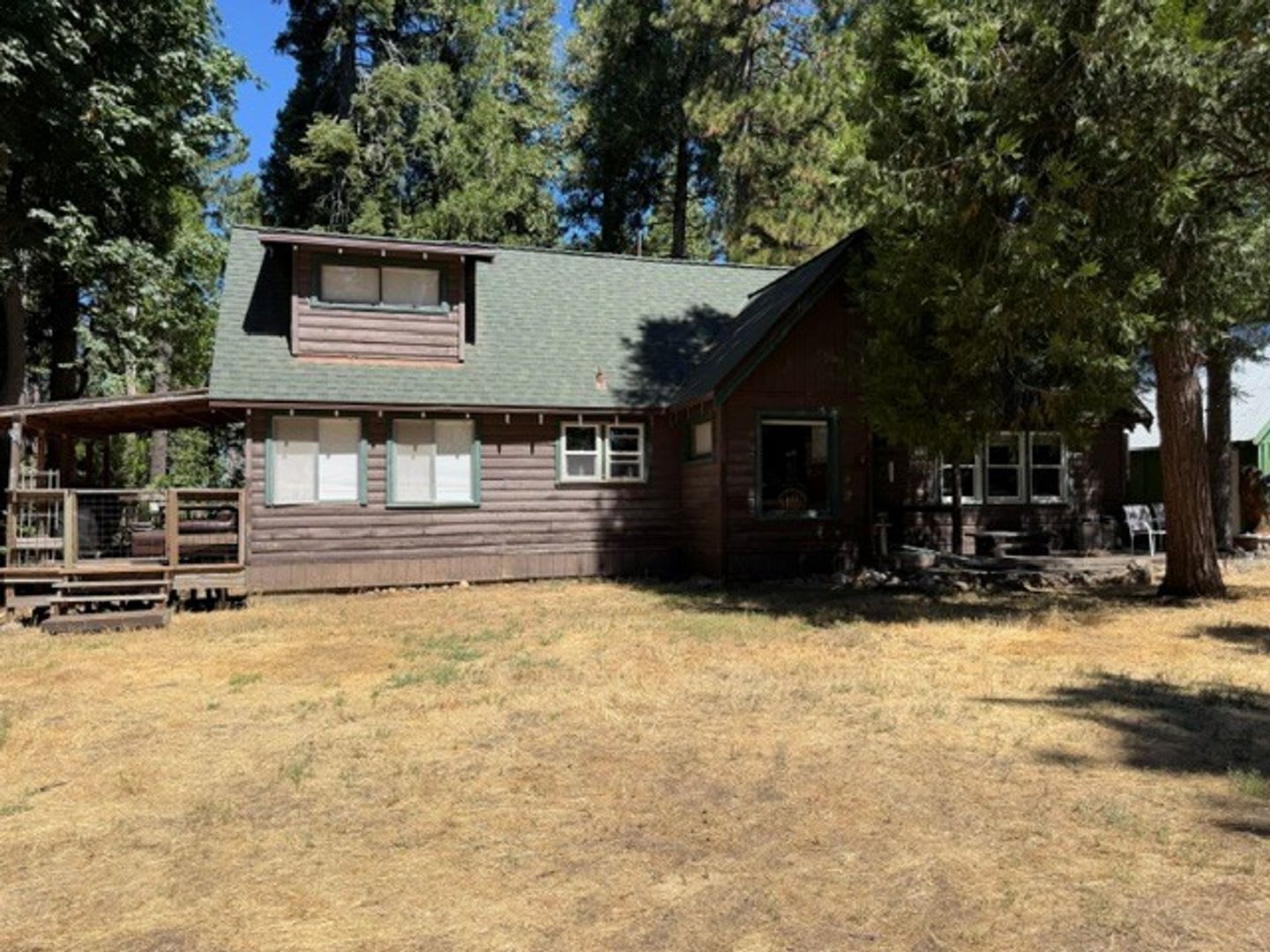 Classic Mountain Chalet – photo 1 of 21