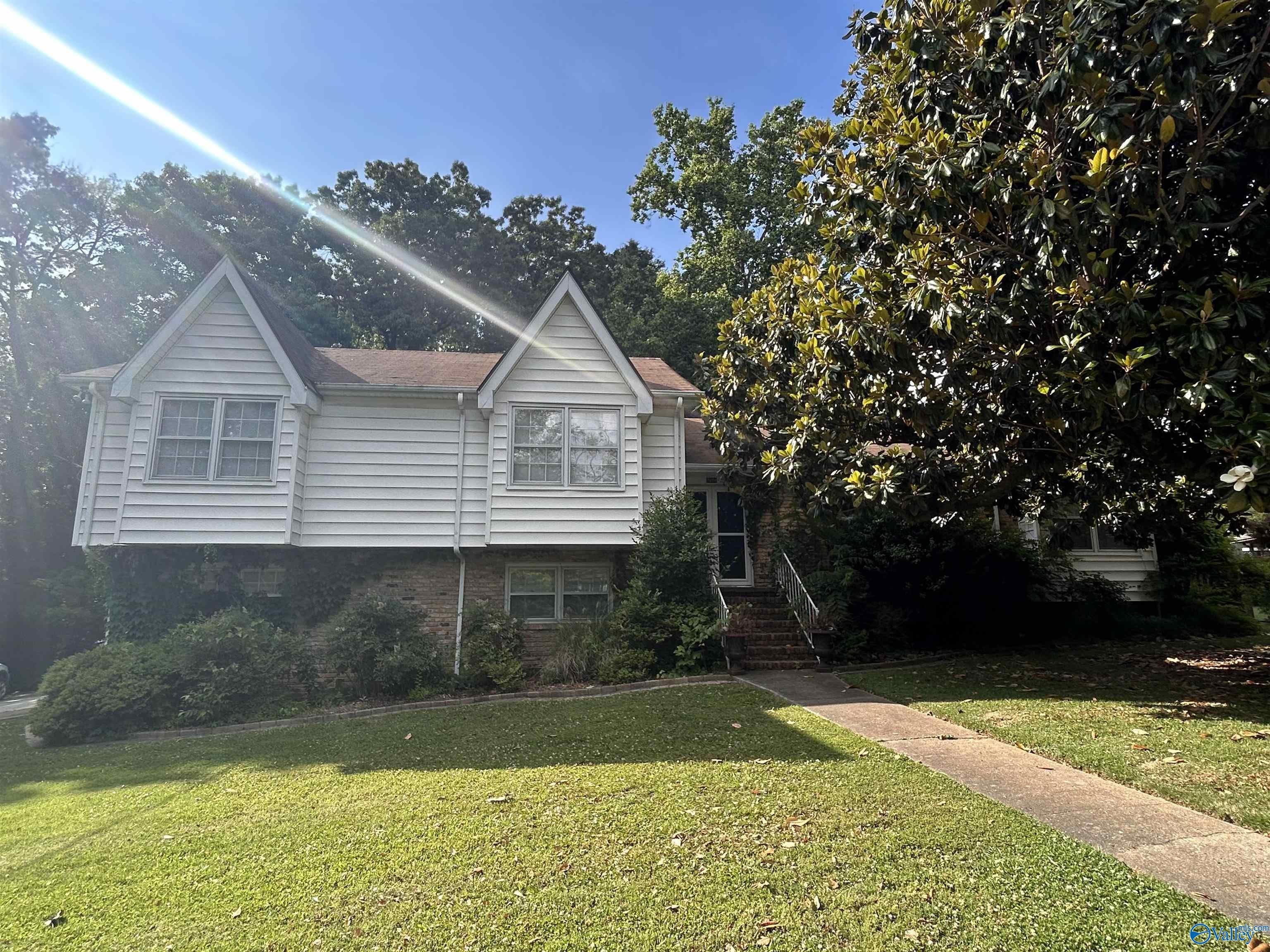 7604 Teal Drive – photo 1