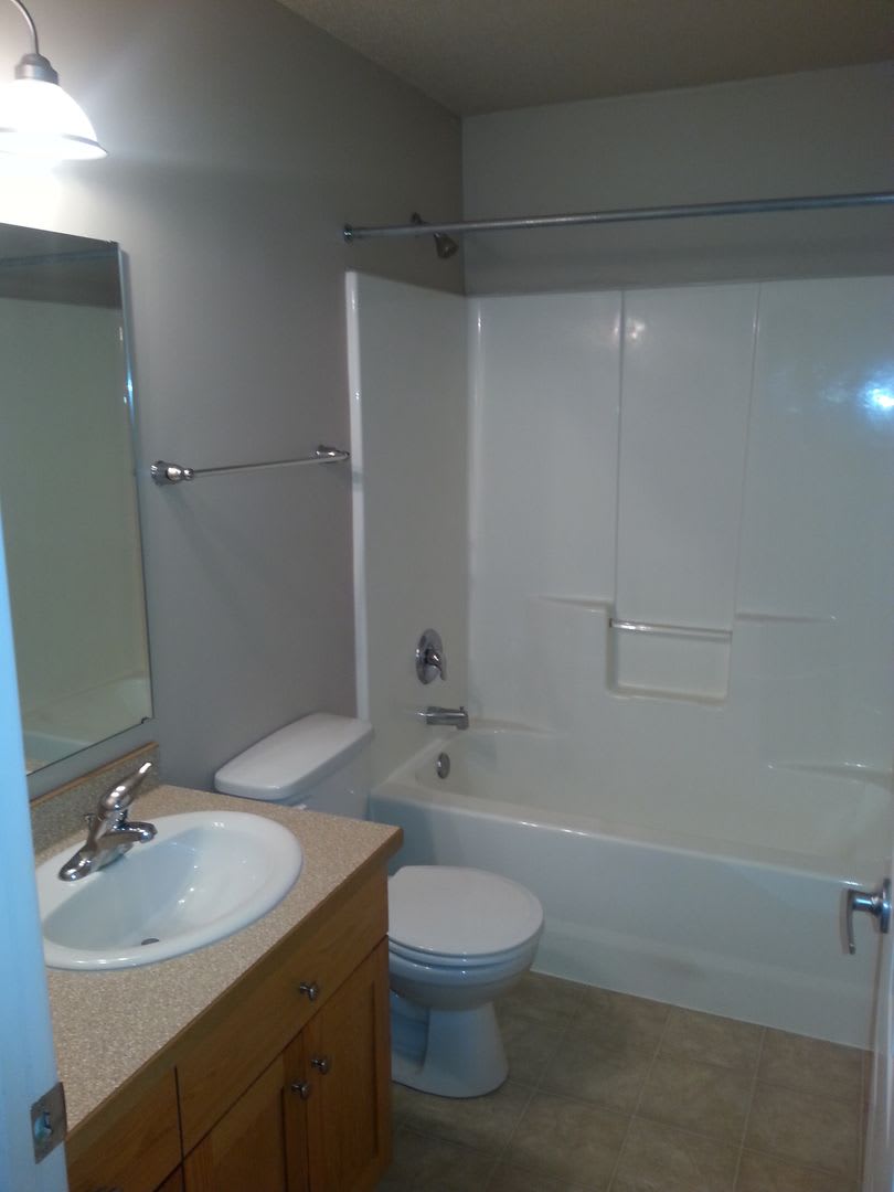 Westport Beach Townhomes 2 and 3 Bedrooms – photo 1