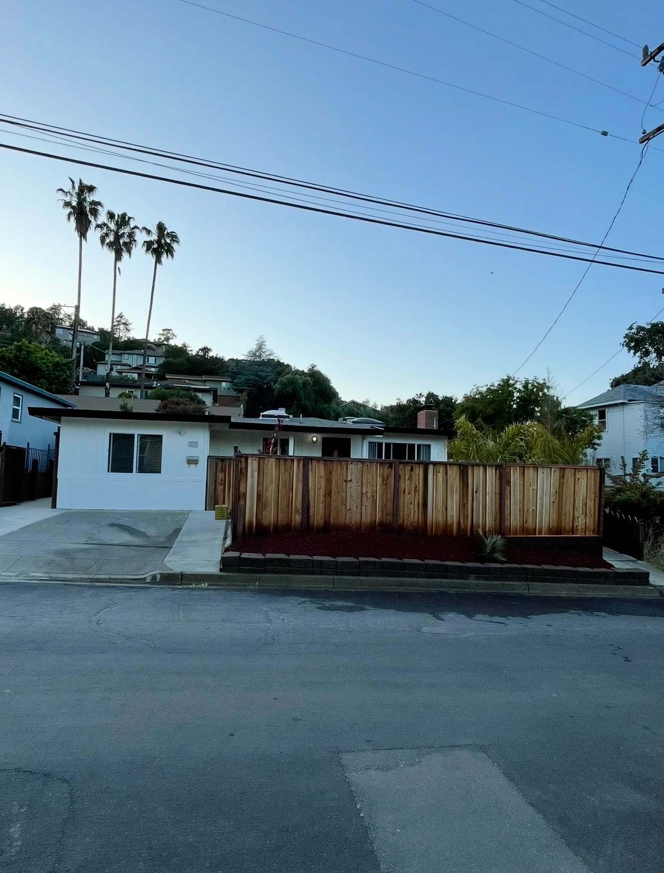 209 Arreba Street – photo 1 of 9
