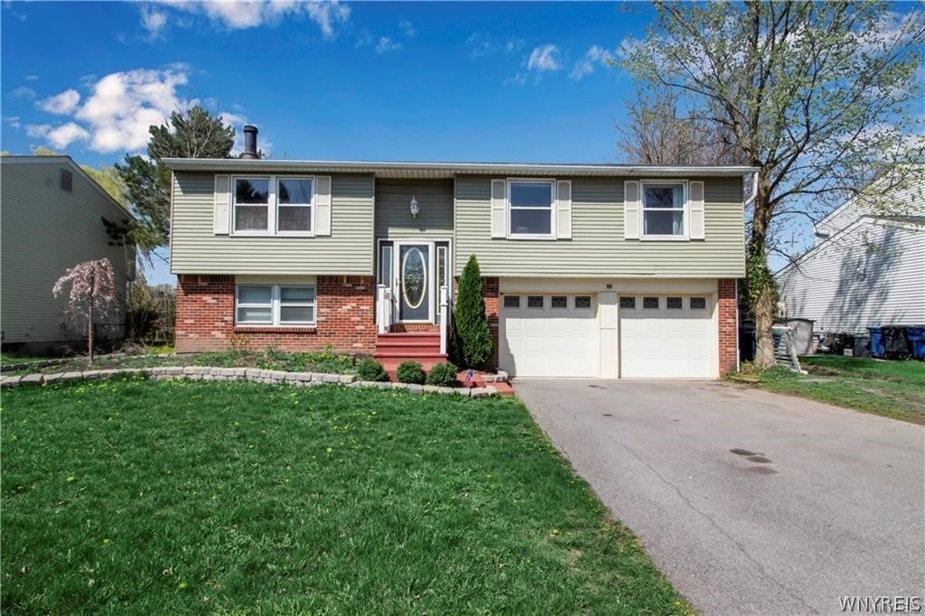16 W Klein Road – photo 1