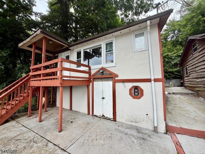 1 S Lakeside Ave – photo 1 of 312