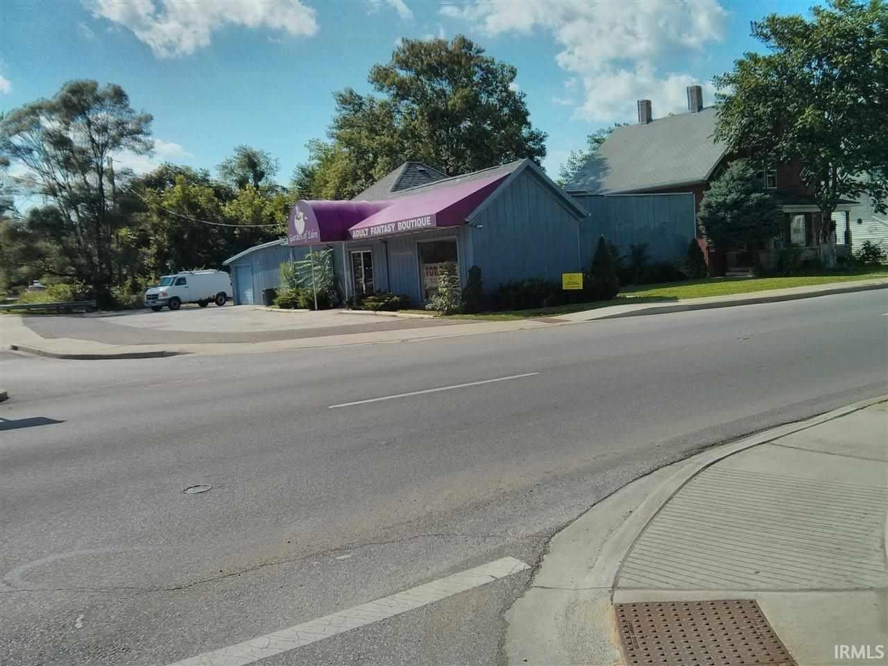 756 S Walnut Street – photo 1