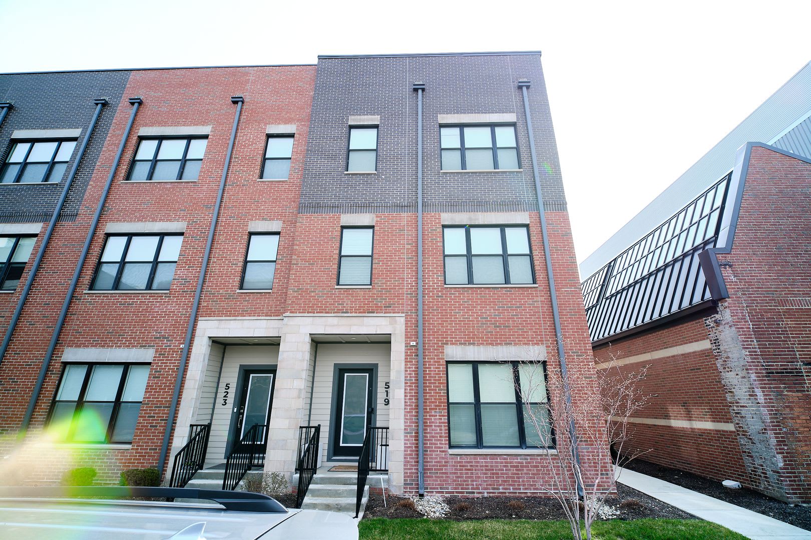 Luxury Townhome in downtown Indianapolis! – photo 1