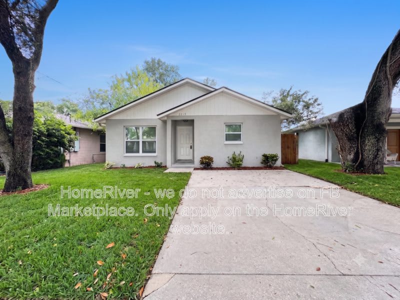 2213 E Emma St – photo 1
