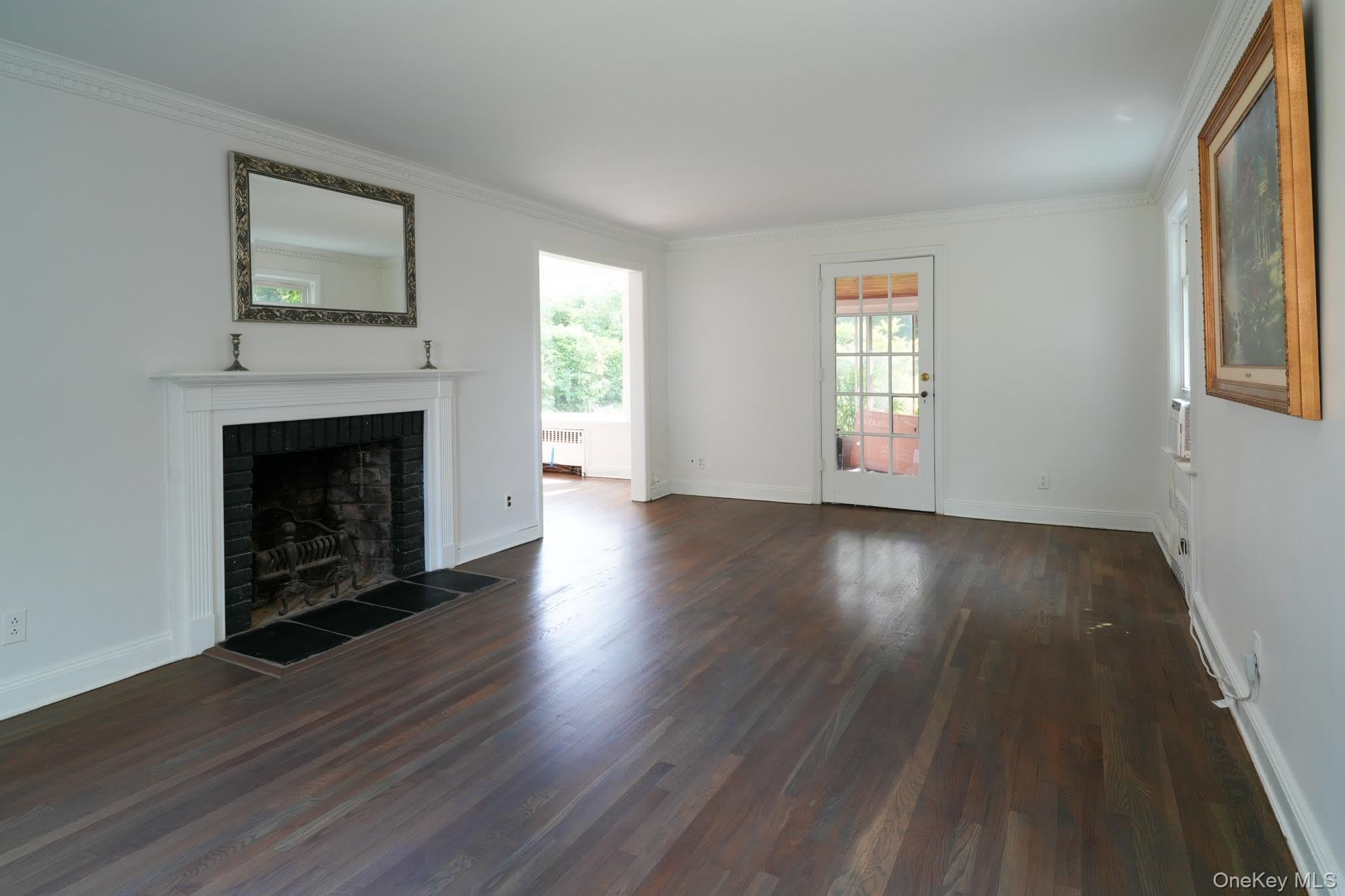 10 Ridge Road – photo 1 of 36