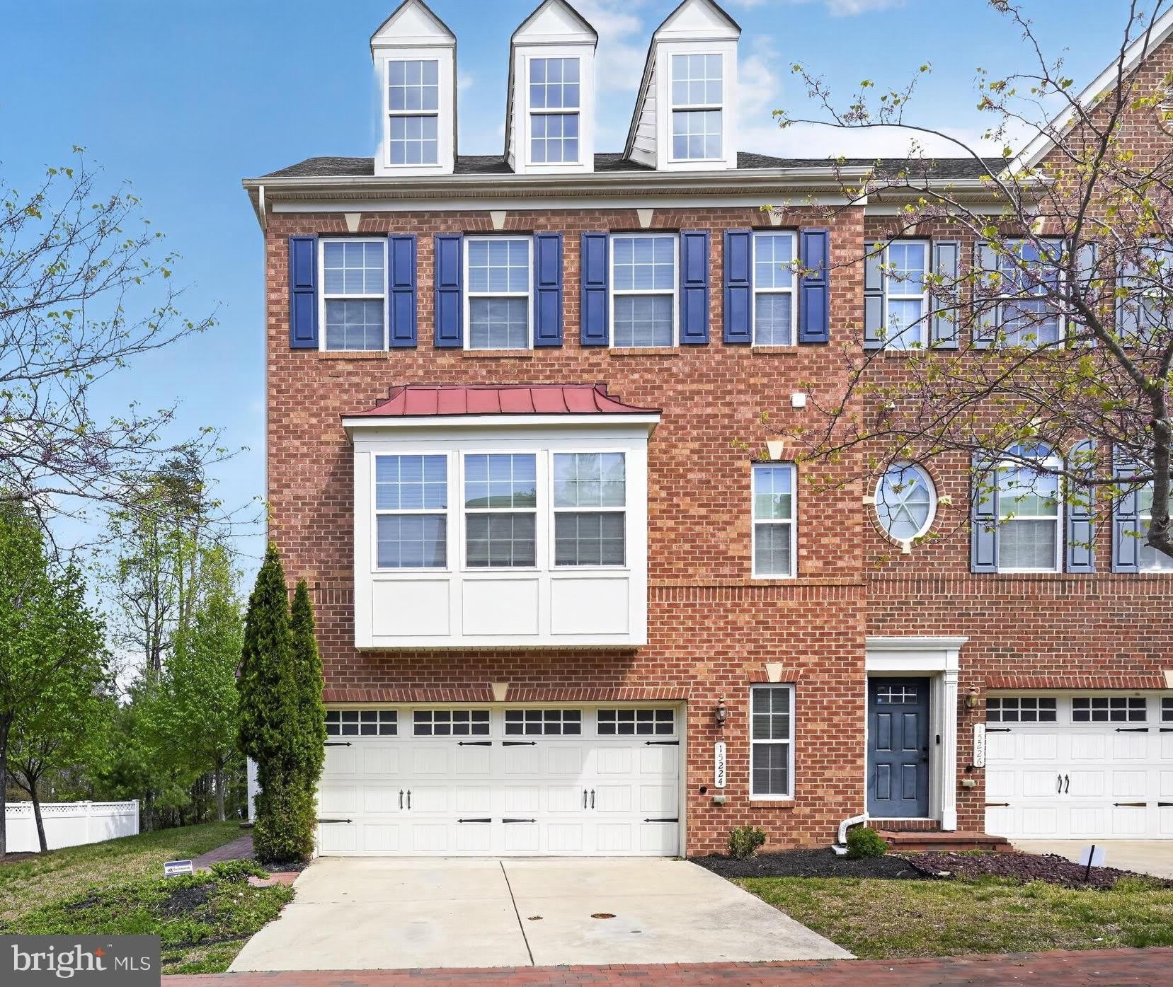 15224 N BERWICK Lane – photo 1 of 55