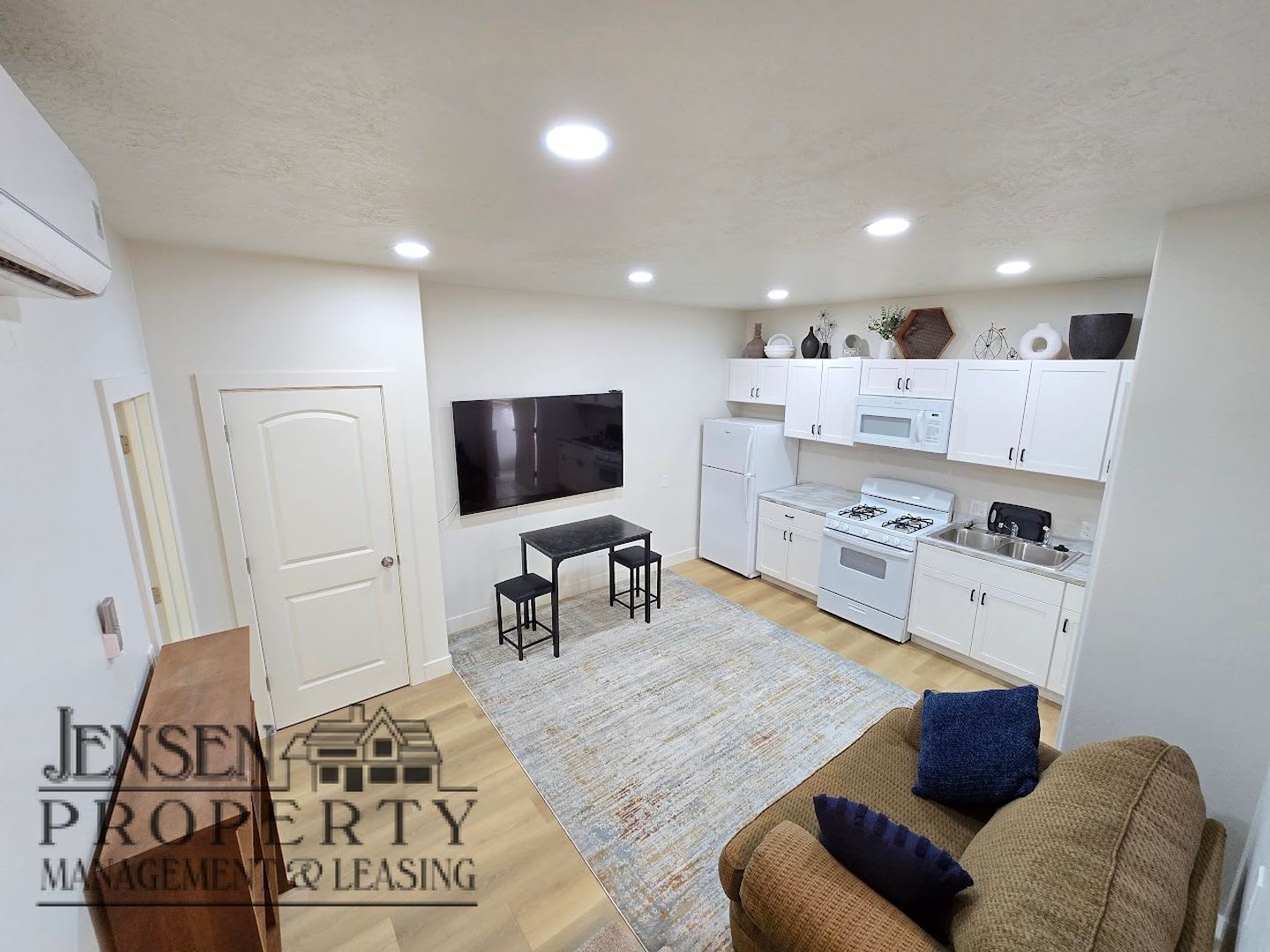 Detached Basement Casita- One Bedroom! – photo 1