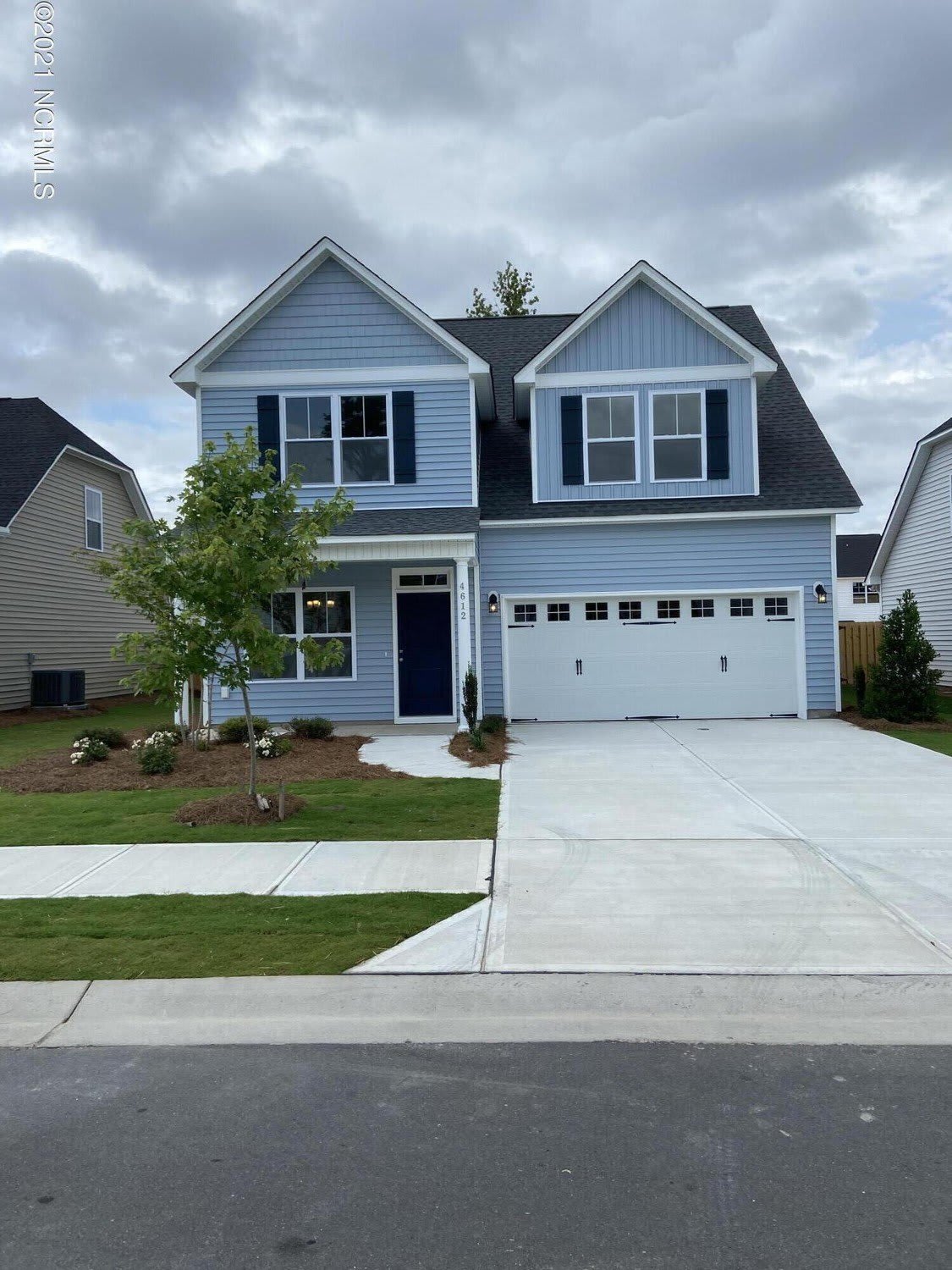 4612 Runaway Bay Lane – photo 1 of 27