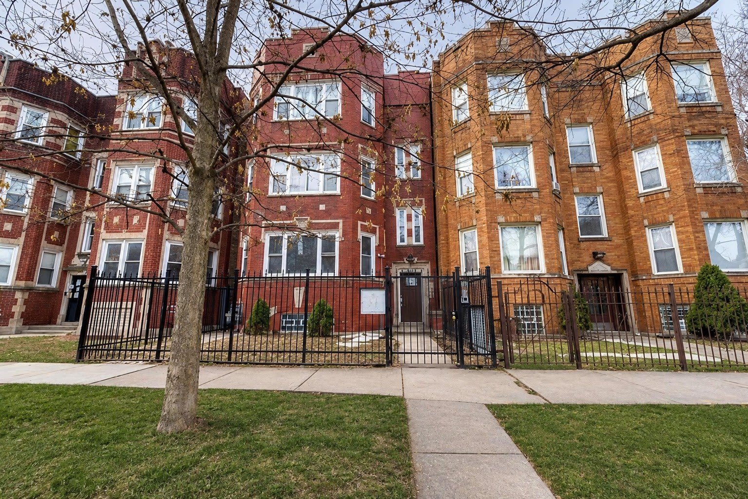7944 S Ellis Avenue – photo 1