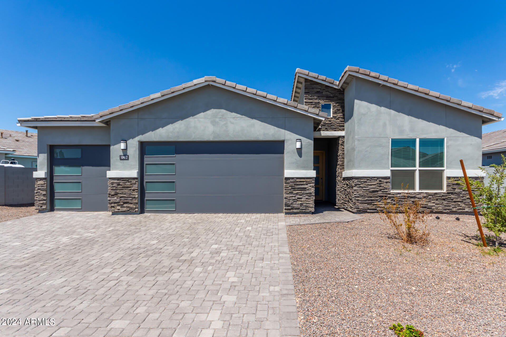 10472 W Adam Avenue – photo 1 of 32
