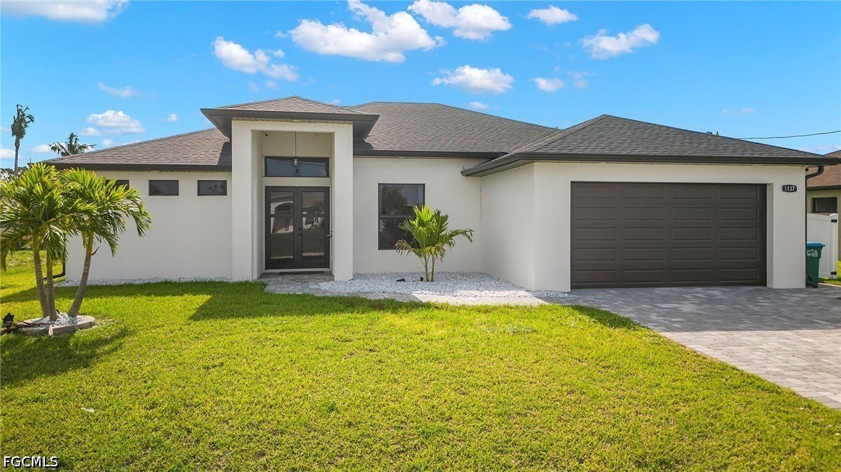 1137 SW 18th Court – photo 1