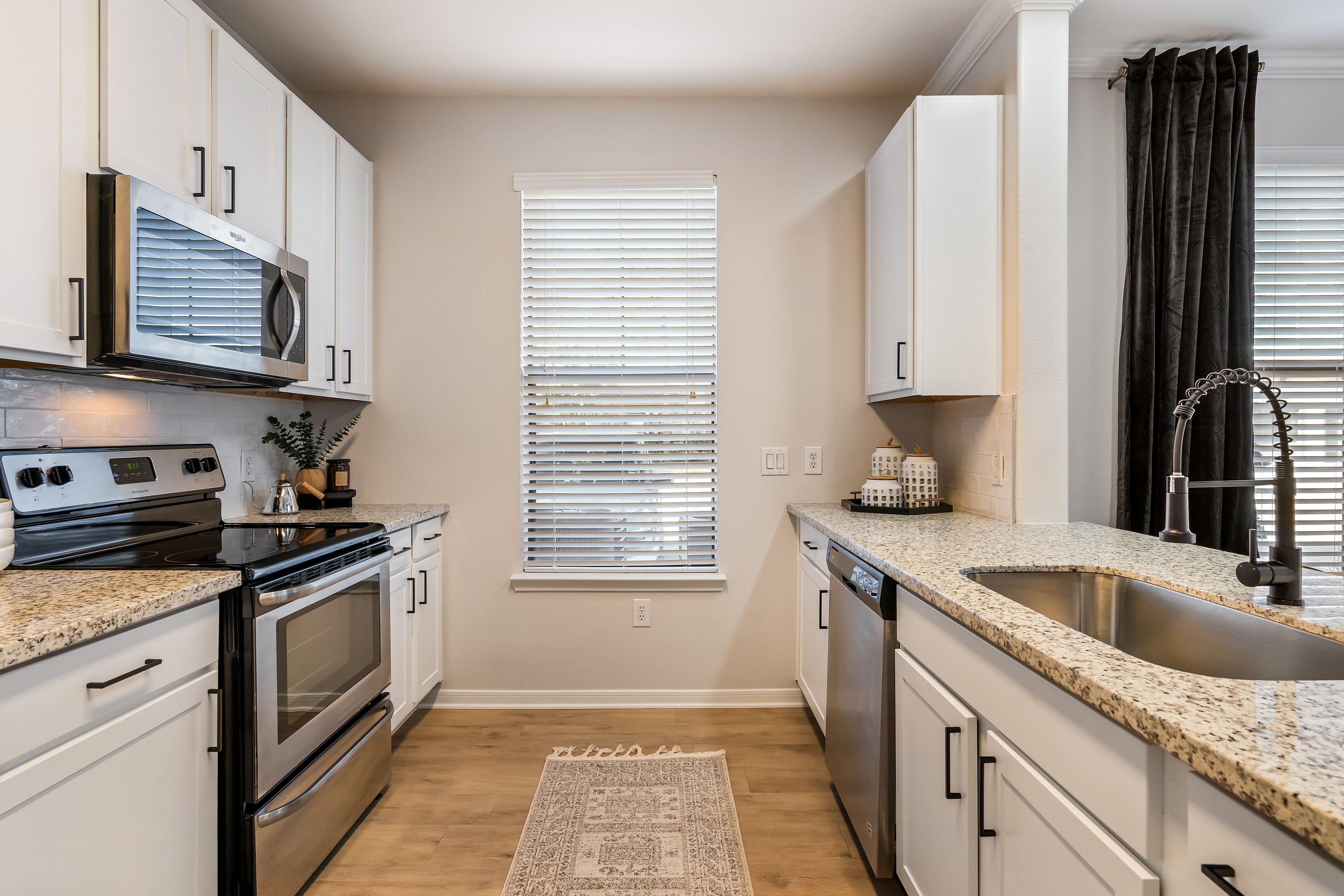 Evergreen At Sterling Ridge – photo 1 of 249